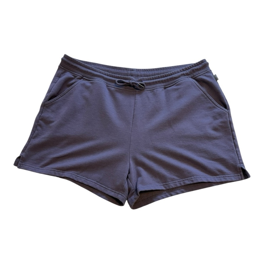 Eddie Bauer Women's Cozy Camp Fleece Shorts | Purple | Size XL